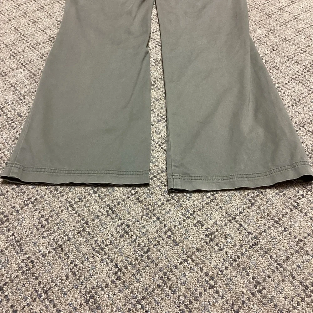 Dockers Favorite Fit Olive Army Green Twill Chino Pants * Size 4 - Picture 10 of 16